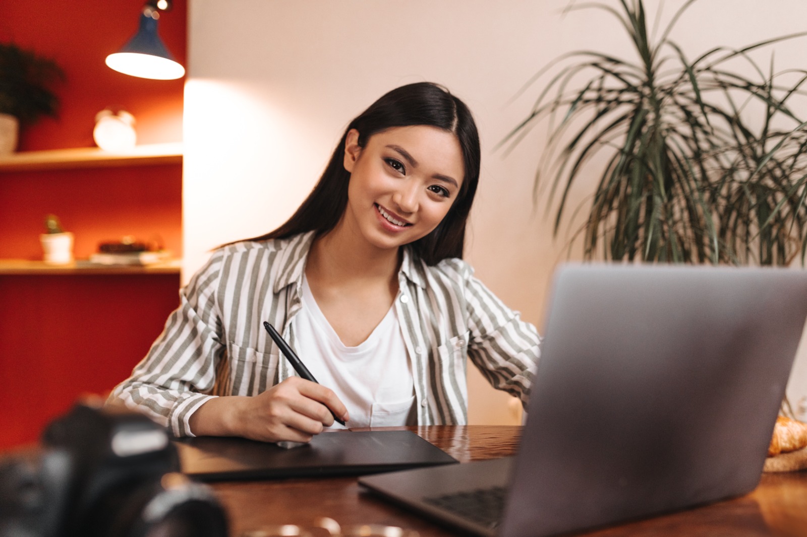 8 Contoh Pekerjaan Part Time untuk Tambahan Penghasilan